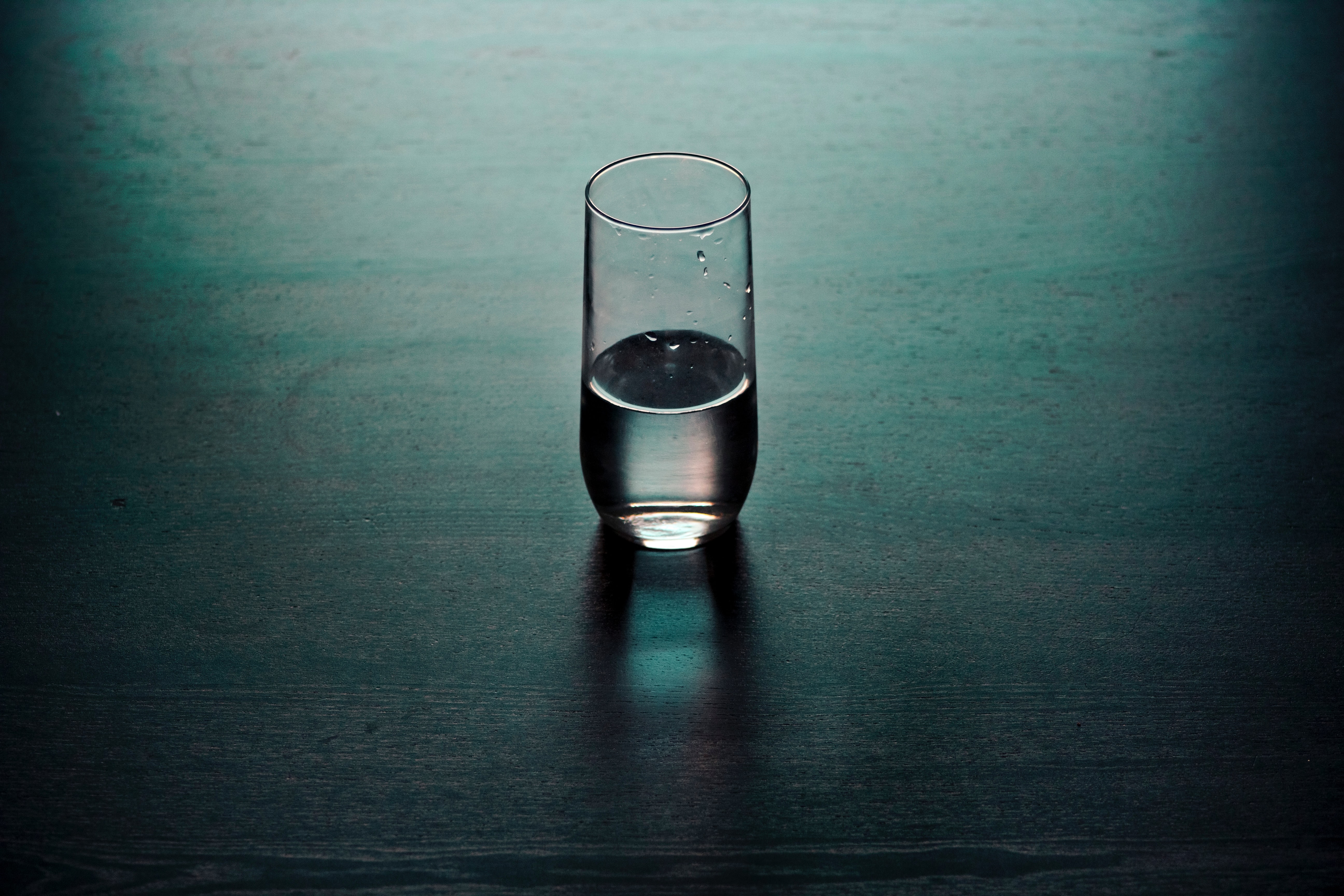 glasshalffull