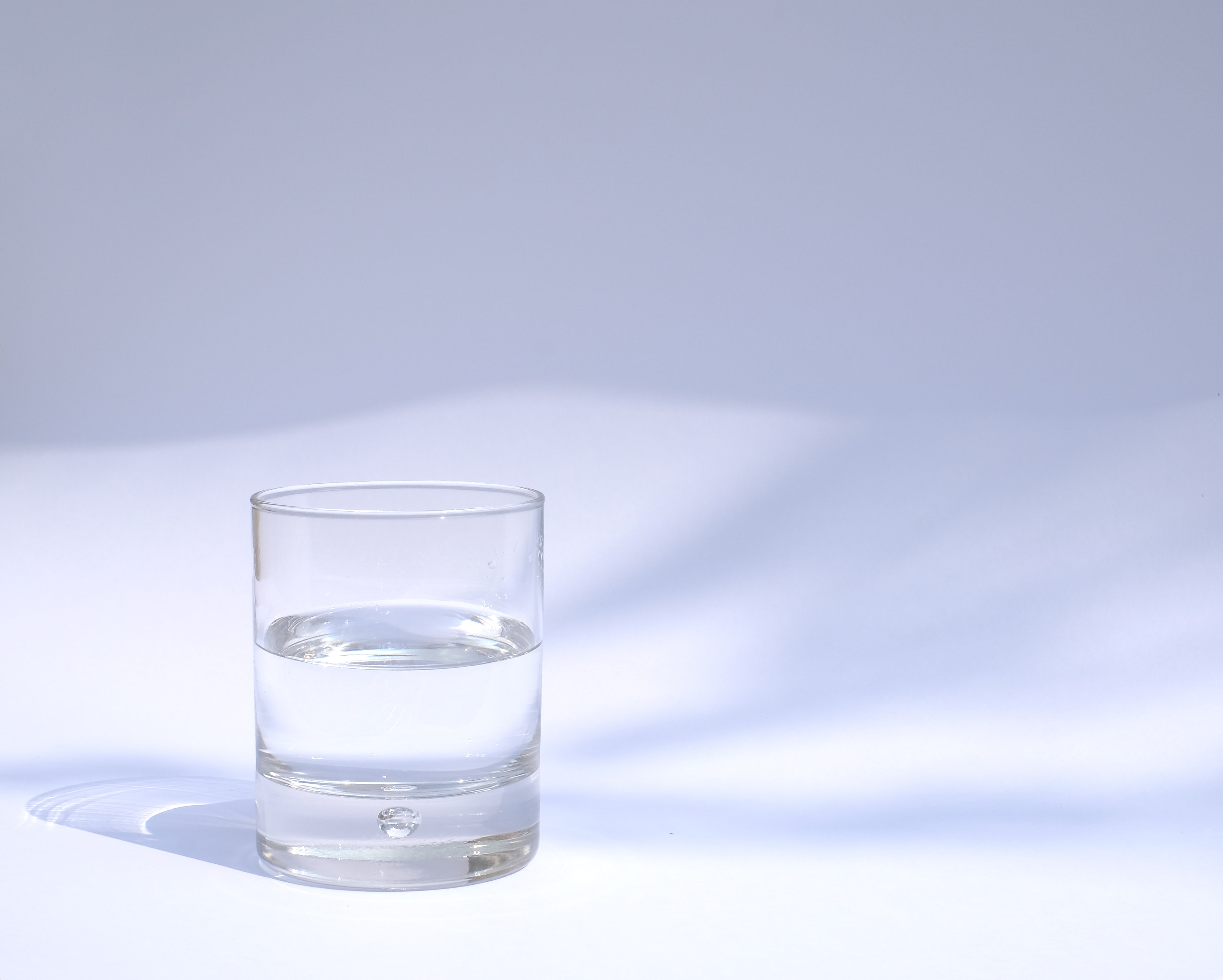 glasshalffull